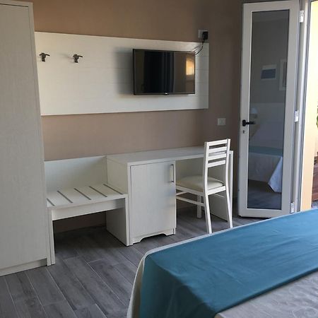 Le Anfore Hotel - Lampedusa Esterno foto