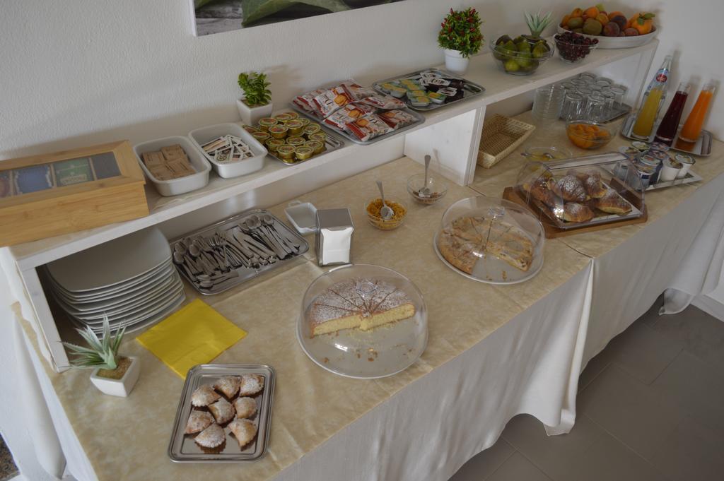 Le Anfore Hotel - Lampedusa Esterno foto