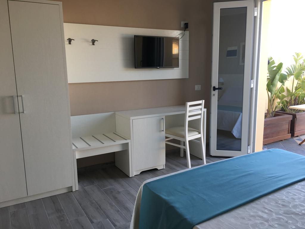 Le Anfore Hotel - Lampedusa Esterno foto