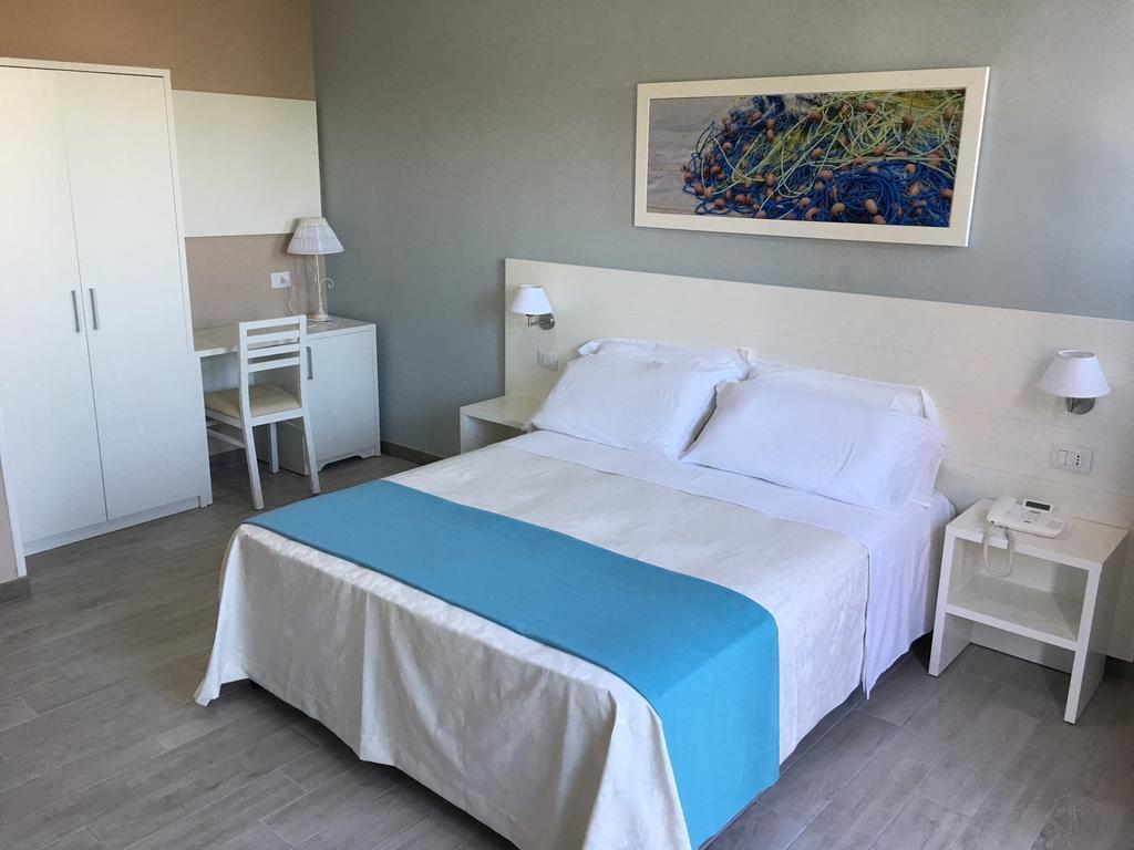 Le Anfore Hotel - Lampedusa Esterno foto